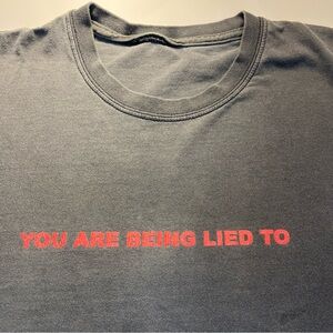 Disinfo Y2K XL T-shirt Occult Conspiracies